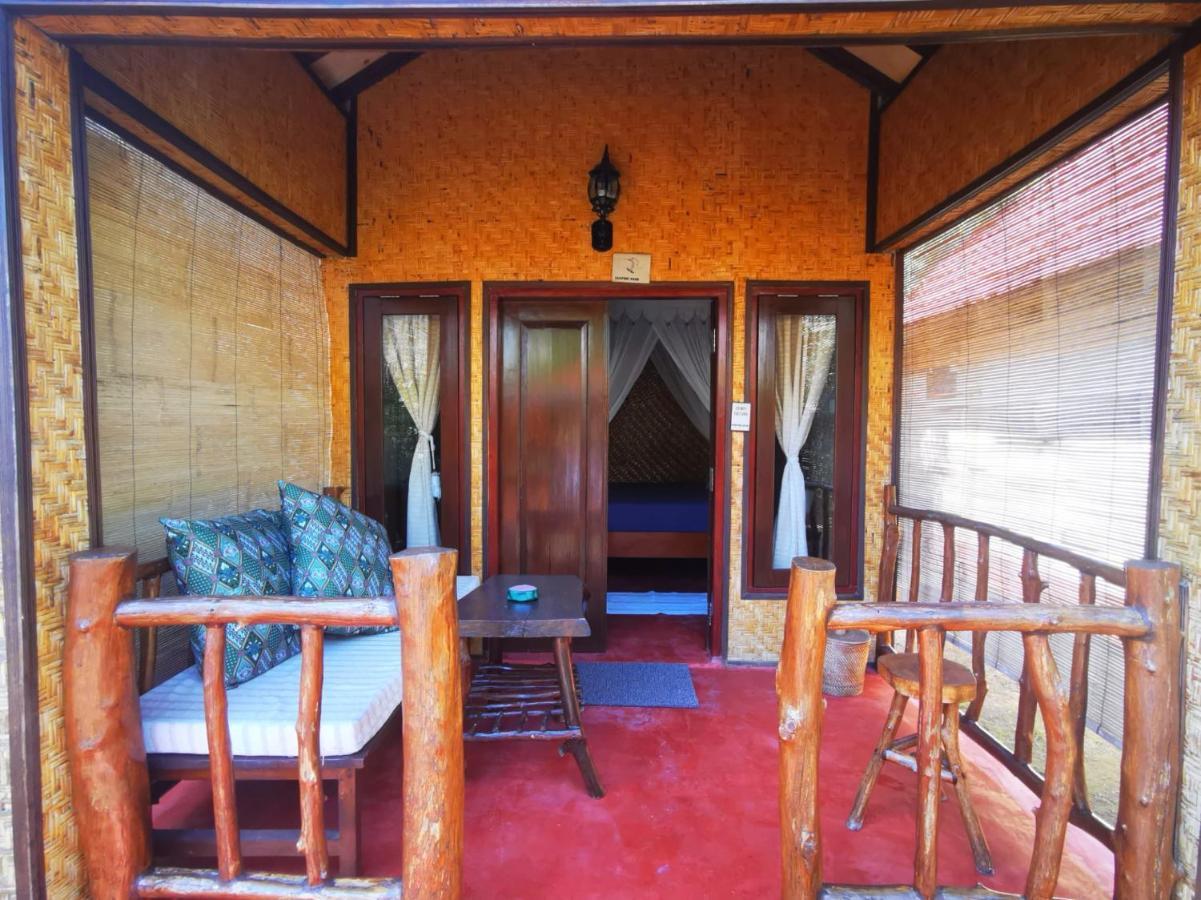 Kampung Meno Bungalows Gili Meno Kültér fotó